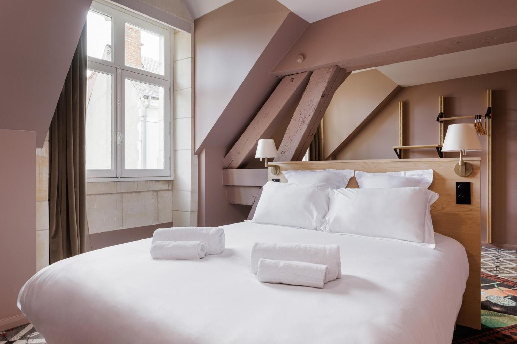Hotel Cloitre - Entree Autonome, Reception En Ligne - Encore Mieux Orleans Exterior photo