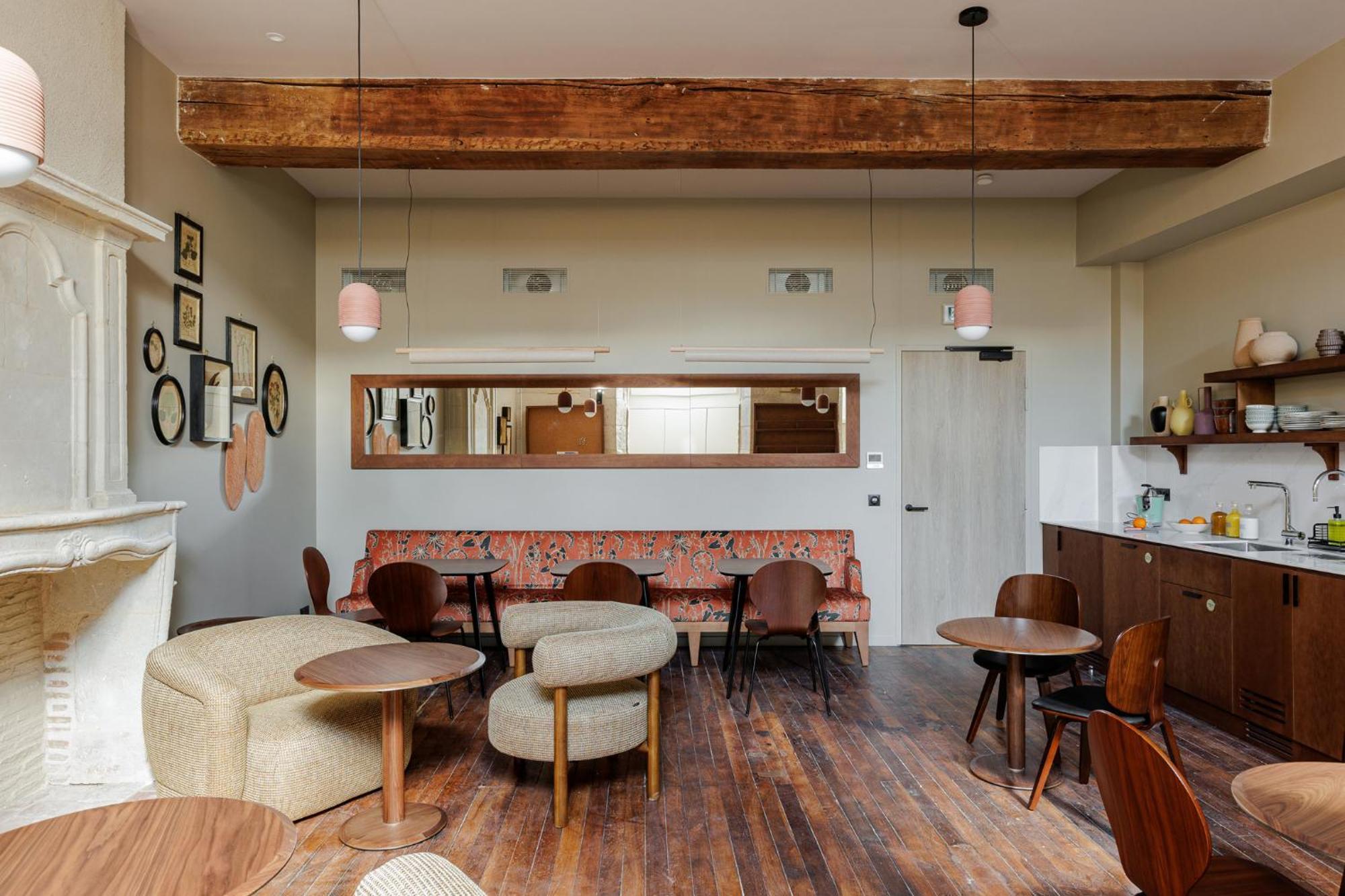 Hotel Cloitre - Entree Autonome, Reception En Ligne - Encore Mieux Orleans Exterior photo
